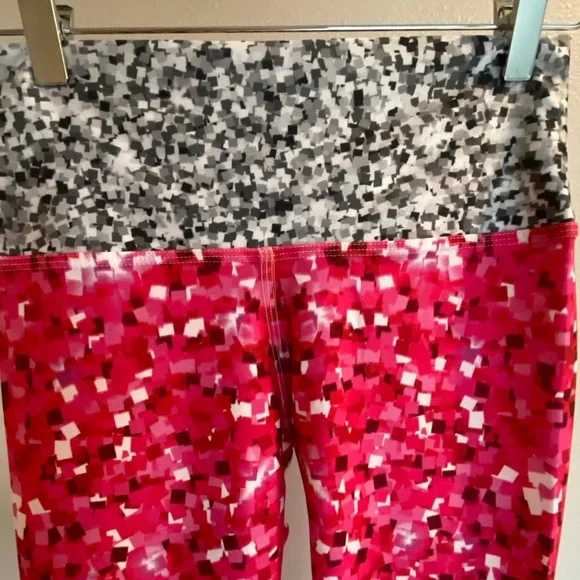 Pineapple Clothing NWOT Glam Doll Lucy Pink & Silver Glitter size Small - Picture 2 of 6